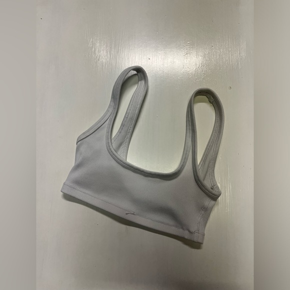 aritzia tank - Picture 2 of 3